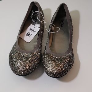 BNWT Mossino Glitter Flats